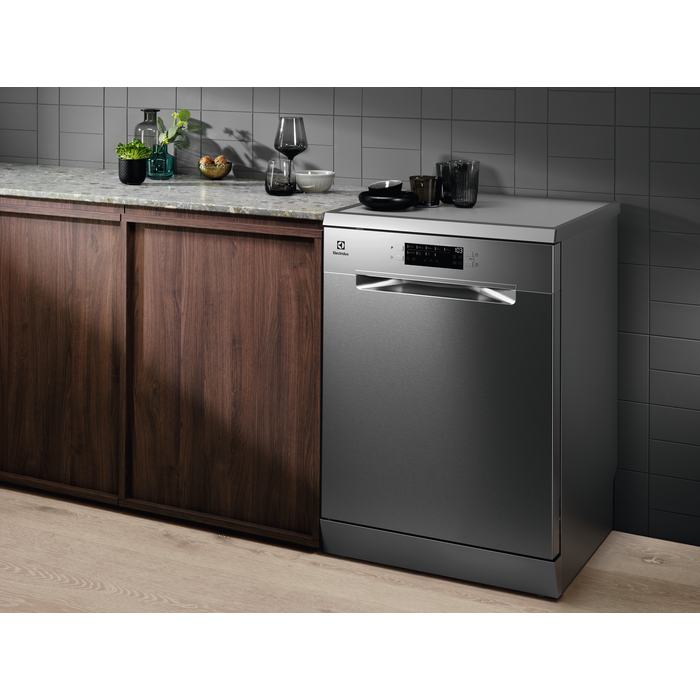 Electrolux - Máquina de lavar loiça de livre instalação - ESS47410SX